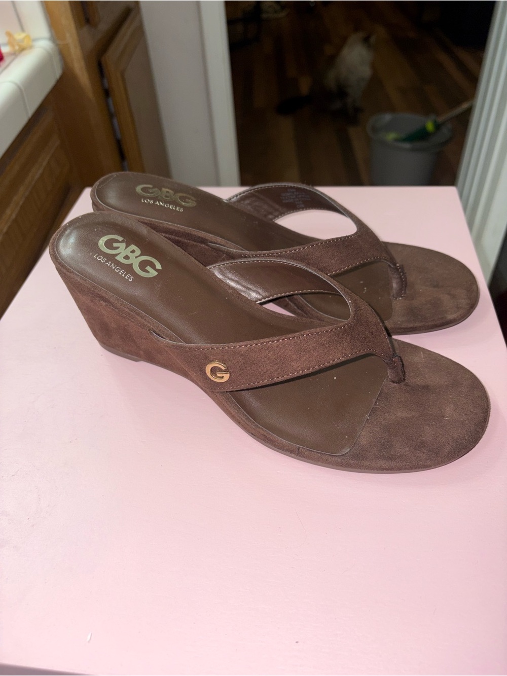 GBG Los Angeles Chocolate Brown Suede Wedge Thong Sandals